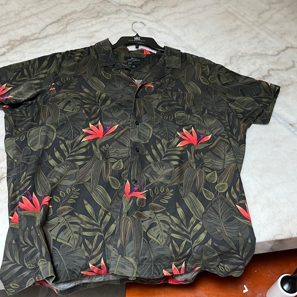 Marc Anthony slim fit birds of paradise luxury button down shirt